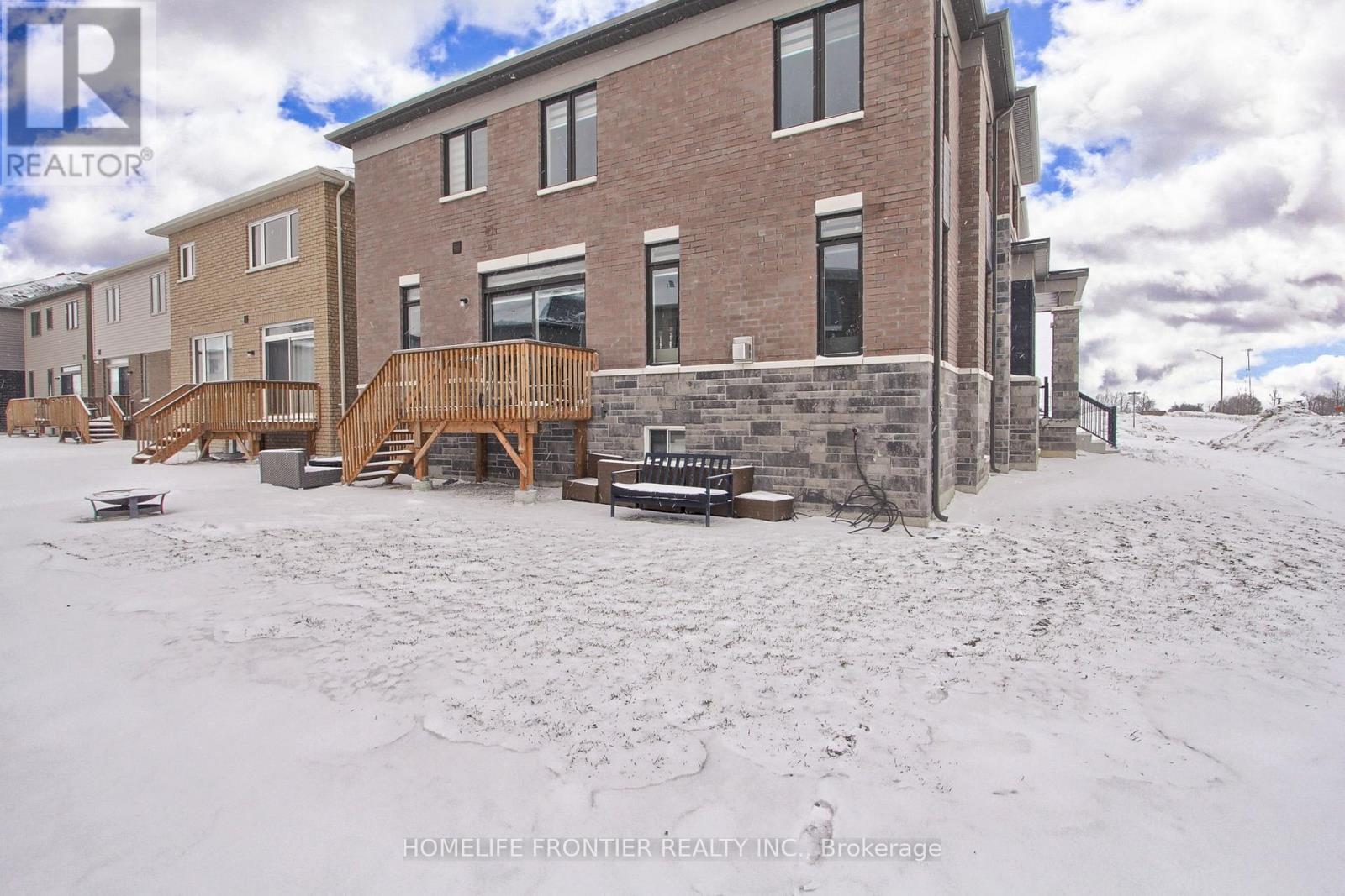 145 Terry Fox Drive, Barrie, Ontario  L9J 0L9 - Photo 34 - S12734454