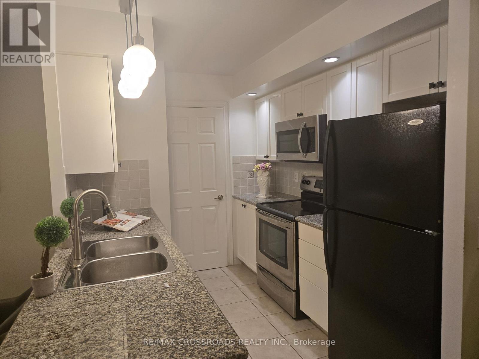 320 - 33 Cox Boulevard, Markham, Ontario  L3R 8A6 - Photo 22 - N12711928