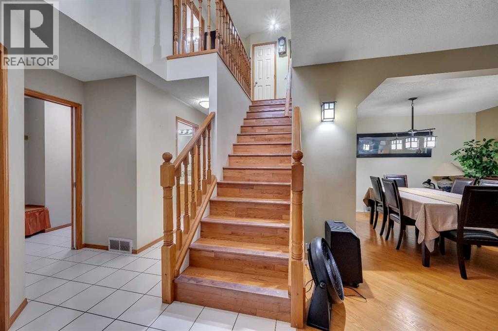 166 Somerset Drive Sw, Calgary, Alberta  T2Y 3H7 - Photo 18 - A2273310