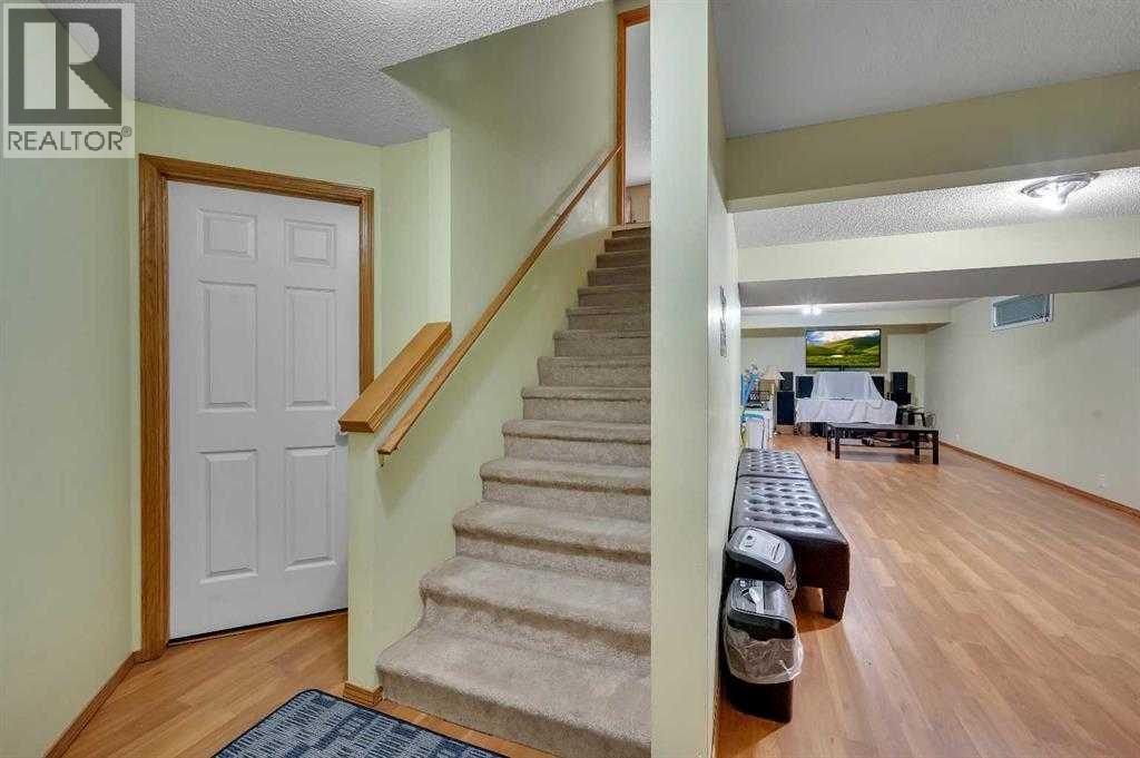 166 Somerset Drive Sw, Calgary, Alberta  T2Y 3H7 - Photo 37 - A2273310