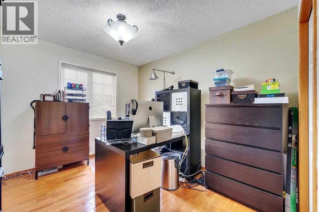 166 Somerset Drive Sw, Calgary, Alberta  T2Y 3H7 - Photo 27 - A2273310