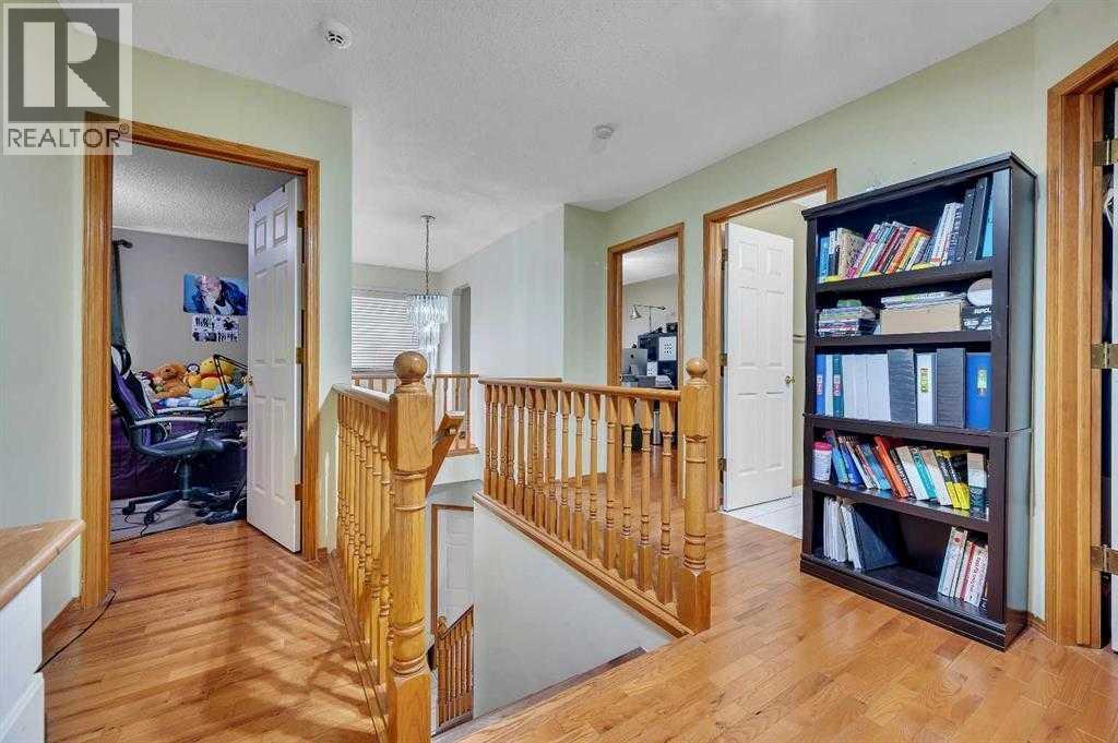 166 Somerset Drive Sw, Calgary, Alberta  T2Y 3H7 - Photo 20 - A2273310