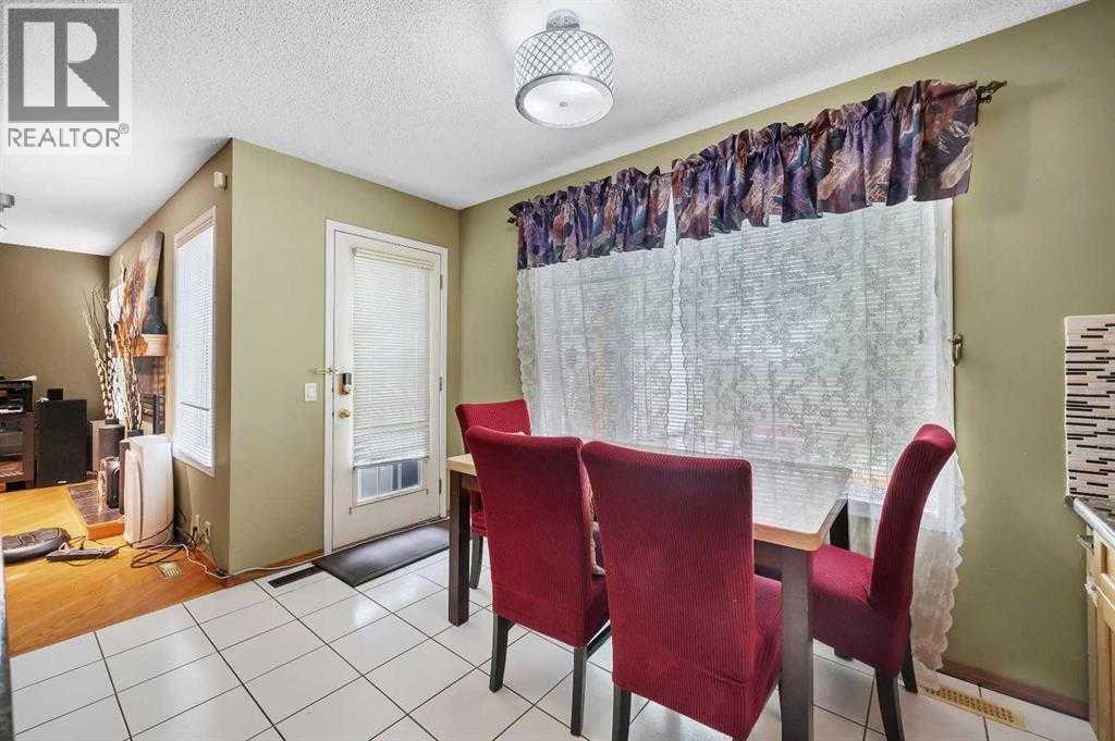 166 Somerset Drive Sw, Calgary, Alberta  T2Y 3H7 - Photo 17 - A2273310