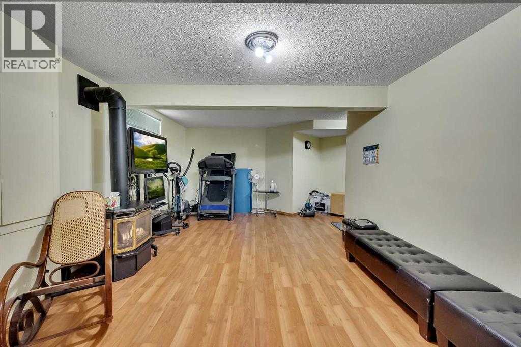 166 Somerset Drive Sw, Calgary, Alberta  T2Y 3H7 - Photo 39 - A2273310