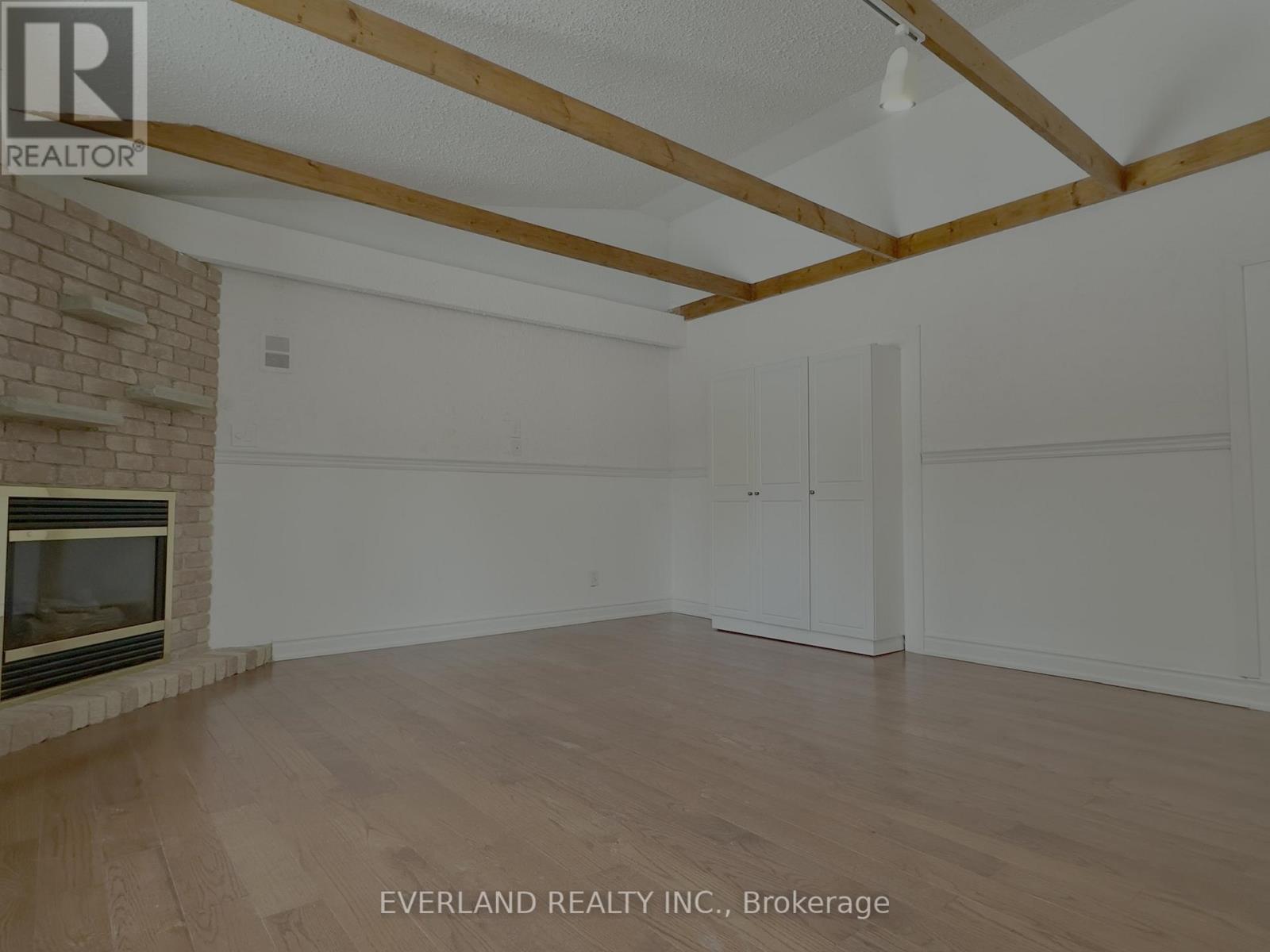 Unit 2 - 7 Shaughnessy Boulevard, Toronto, Ontario  M2J 1H4 - Photo 2 - C12734468