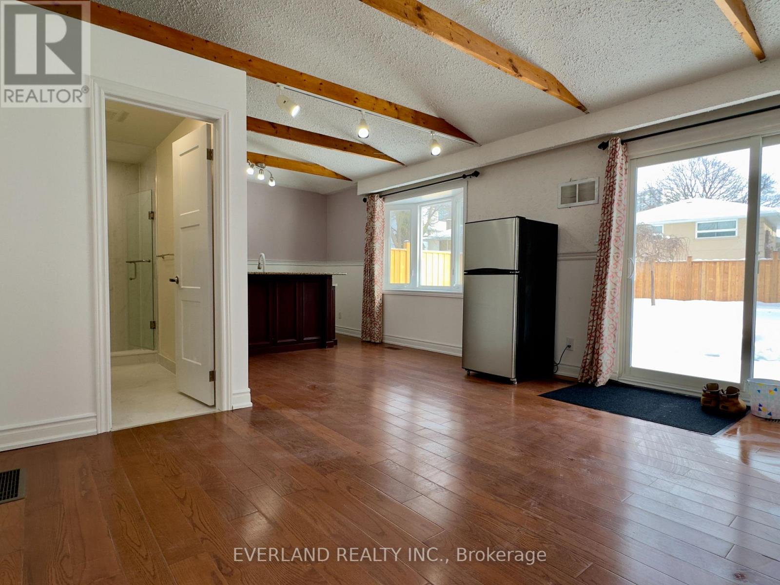 Unit 2 - 7 Shaughnessy Boulevard, Toronto, Ontario  M2J 1H4 - Photo 7 - C12734468