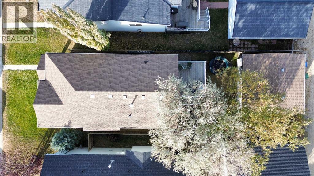 27 Jacobs Close, Red Deer, Alberta  T4P 4C8 - Photo 5 - A2270417