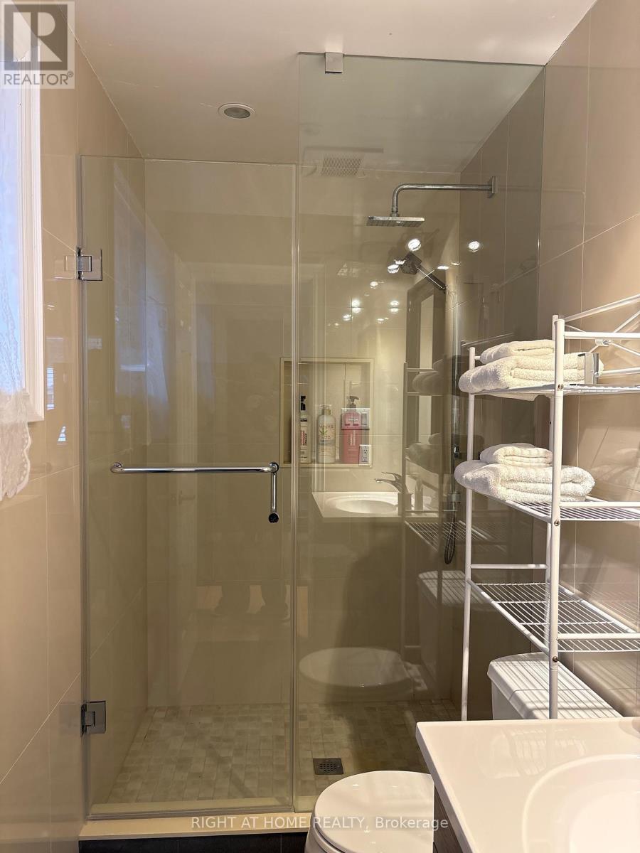 407 Limerick Street, Innisfil, Ontario  L0L 1K0 - Photo 12 - N12734460