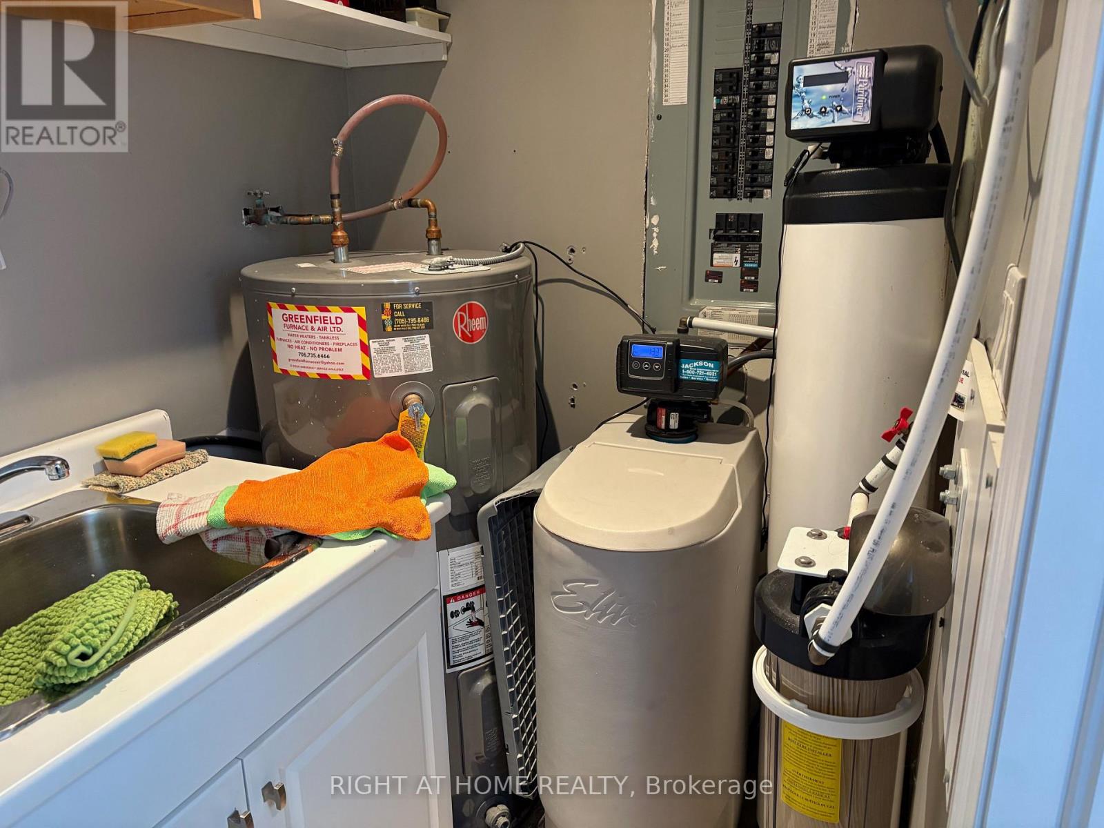 407 Limerick Street, Innisfil, Ontario  L0L 1K0 - Photo 22 - N12734460