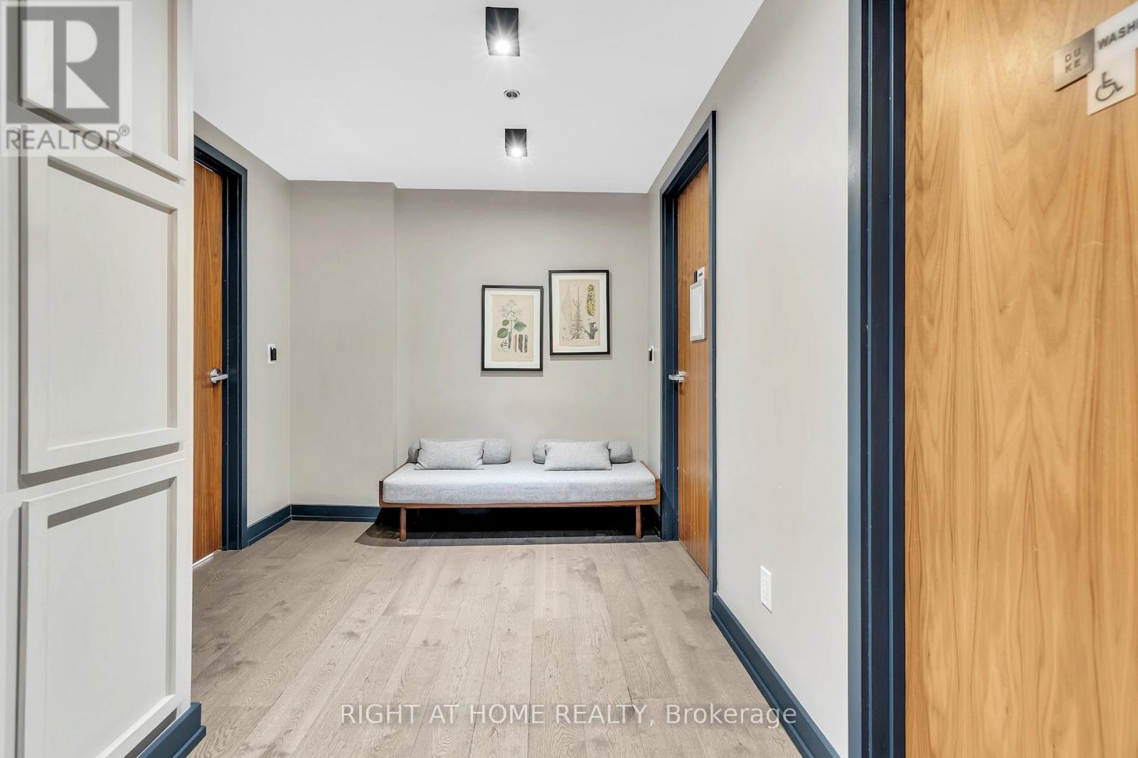 613 - 530 Indian Grove, Toronto, Ontario  M6P 0B3 - Photo 48 - W12734470