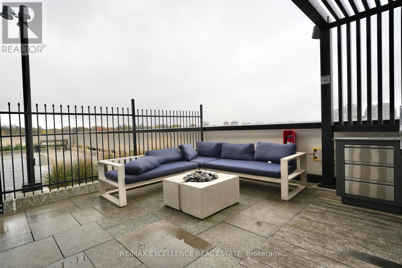 1002 - 181 King Street S, Waterloo, Ontario  N2J 0E7 - Photo 17 - X12734464