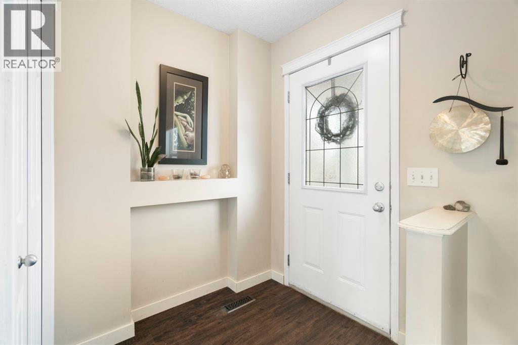 284 Copperfield Heights Se, Calgary, Alberta  T2Z 4R3 - Photo 2 - A2277699