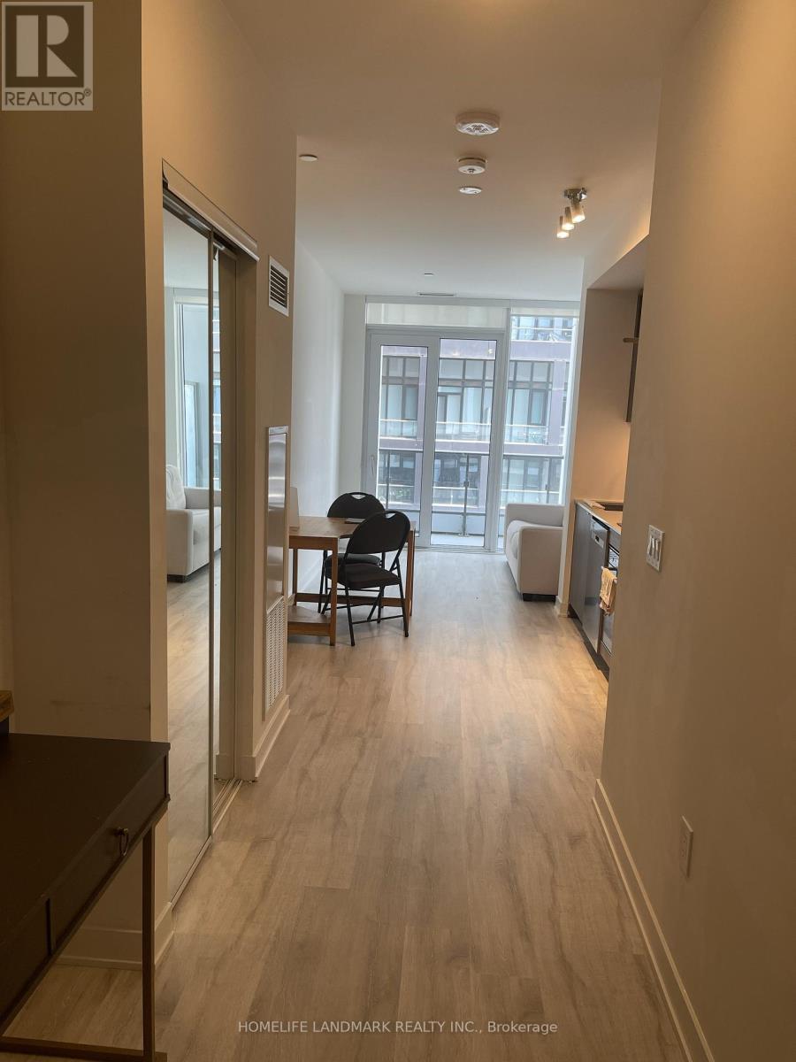 1042 Sw - 121 Lower Sherbourne Street, Toronto, Ontario  M5A 0W8 - Photo 2 - C12734492