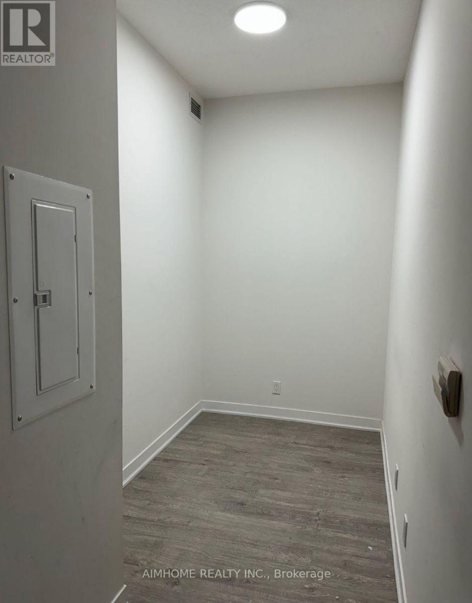 706 - 10 Willison Square, Toronto, Ontario  M5T 2E5 - Photo 9 - C12734510