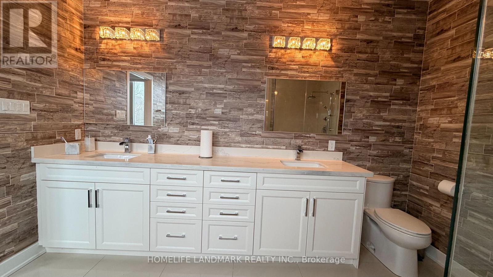 Main & 2nd - 8 Kent Matthew Street, Richmond Hill, Ontario  L4E 1C9 - Photo 14 - N12734472