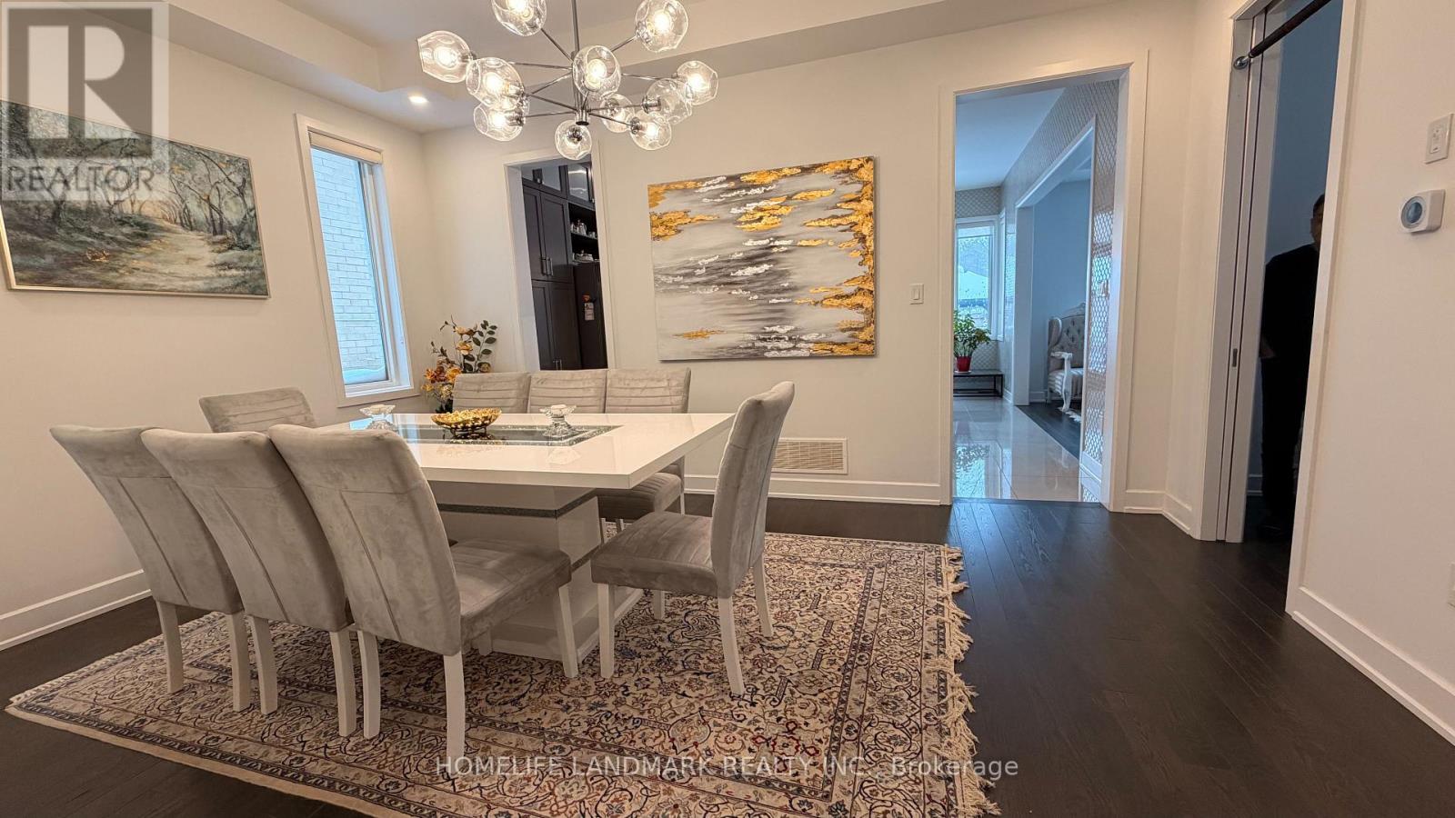 Main & 2nd - 8 Kent Matthew Street, Richmond Hill, Ontario  L4E 1C9 - Photo 5 - N12734472