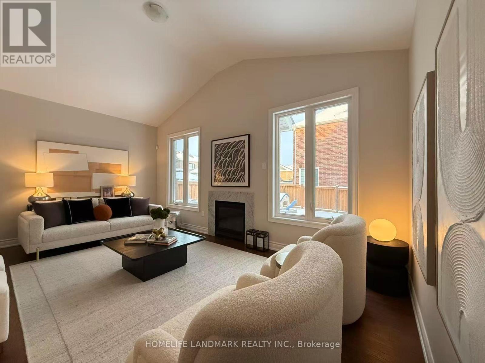 829 Langford Boulevard, Bradford West Gwillimbury, Ontario  L3Z 0C1 - Photo 15 - N12734480