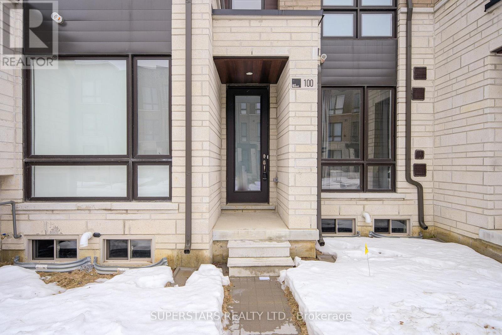 100 Stauffer Crescent, Markham, Ontario  L6B 1R1 - Photo 2 - N12734504