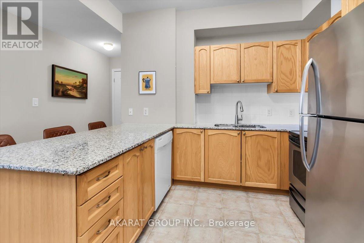 406 - 3865 Lake Shore Boulevard W, Toronto, Ontario  M8W 0A2 - Photo 6 - W12734474