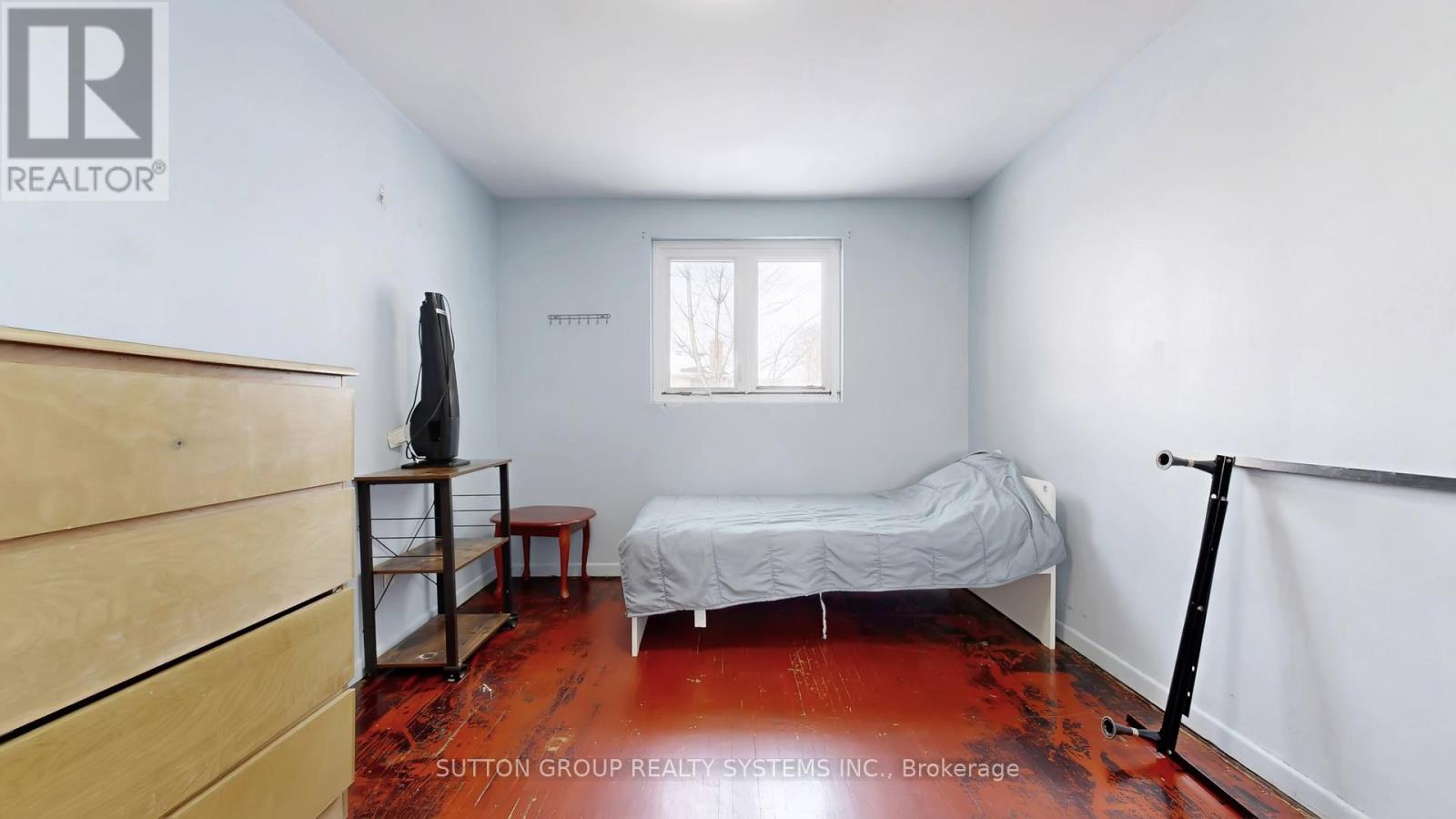 30 Coronado Court, Toronto, Ontario  M9M 1S7 - Photo 23 - W12734500