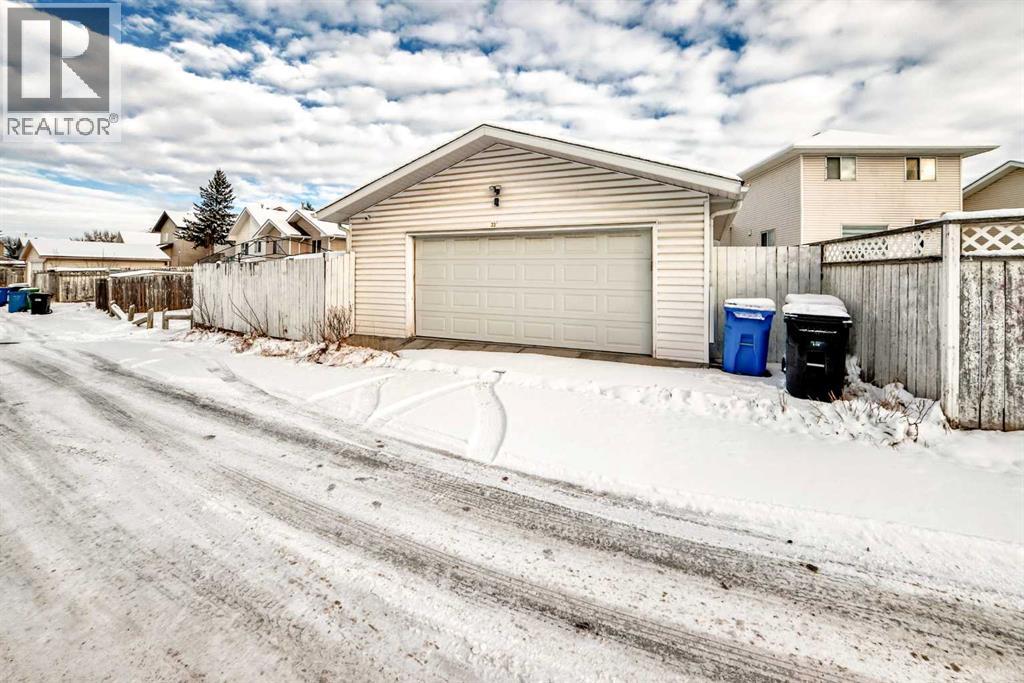 33 Martinridge Road Ne, Calgary, Alberta  t3j 3l4 - Photo 42 - A2273053