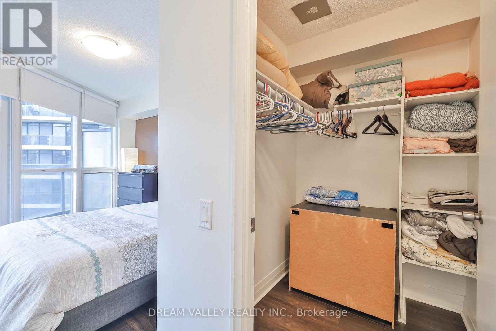 904 - 25 Carlton Street, Toronto, Ontario  M5B 1L4 - Photo 26 - C12734522