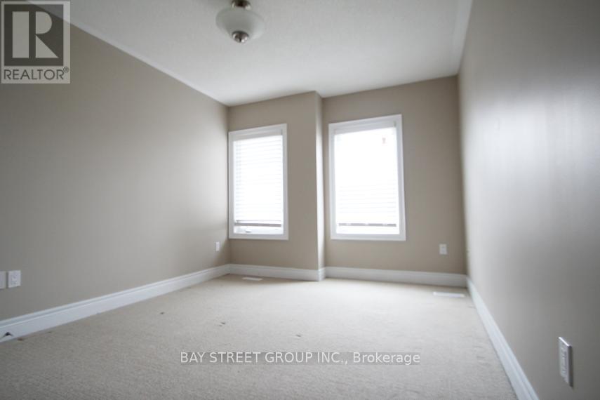 132 Farmstead Road, Richmond Hill, Ontario  L4S 1X2 - Photo 11 - N12734512