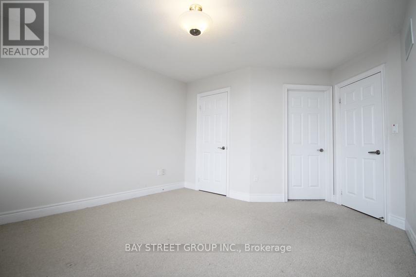 132 Farmstead Road, Richmond Hill, Ontario  L4S 1X2 - Photo 13 - N12734512