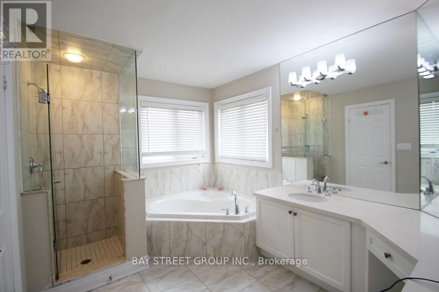 132 Farmstead Road, Richmond Hill, Ontario  L4S 1X2 - Photo 16 - N12734512