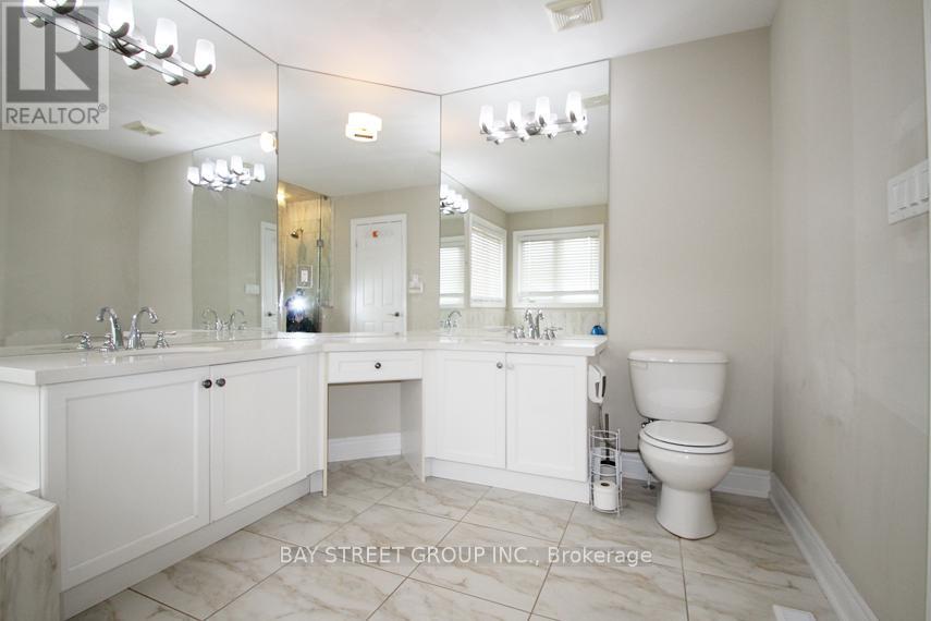 132 Farmstead Road, Richmond Hill, Ontario  L4S 1X2 - Photo 18 - N12734512