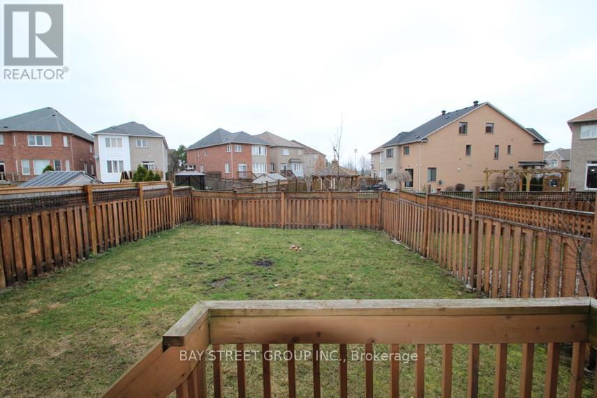 132 Farmstead Road, Richmond Hill, Ontario  L4S 1X2 - Photo 23 - N12734512