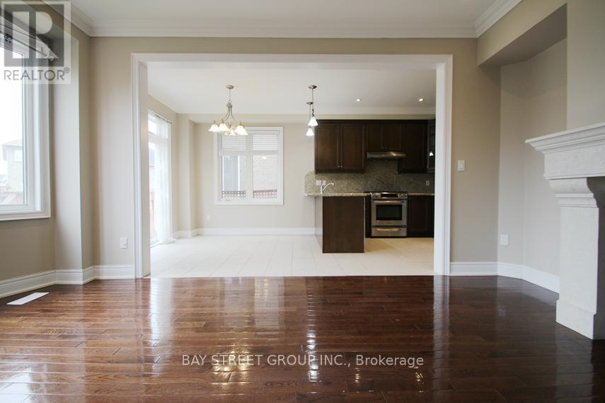 132 Farmstead Road, Richmond Hill, Ontario  L4S 1X2 - Photo 4 - N12734512