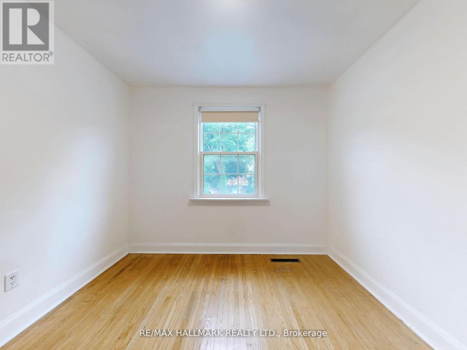 86 Ruggles Avenue, Richmond Hill, Ontario  L4C 1Y2 - Photo 20 - N12734518