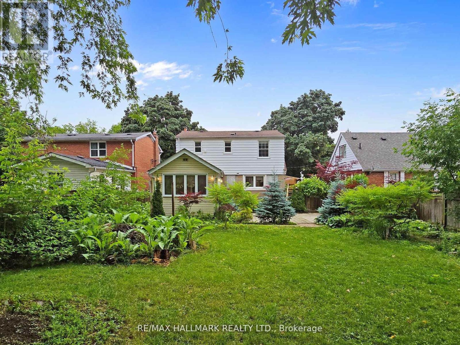 86 Ruggles Avenue, Richmond Hill, Ontario  L4C 1Y2 - Photo 29 - N12734518