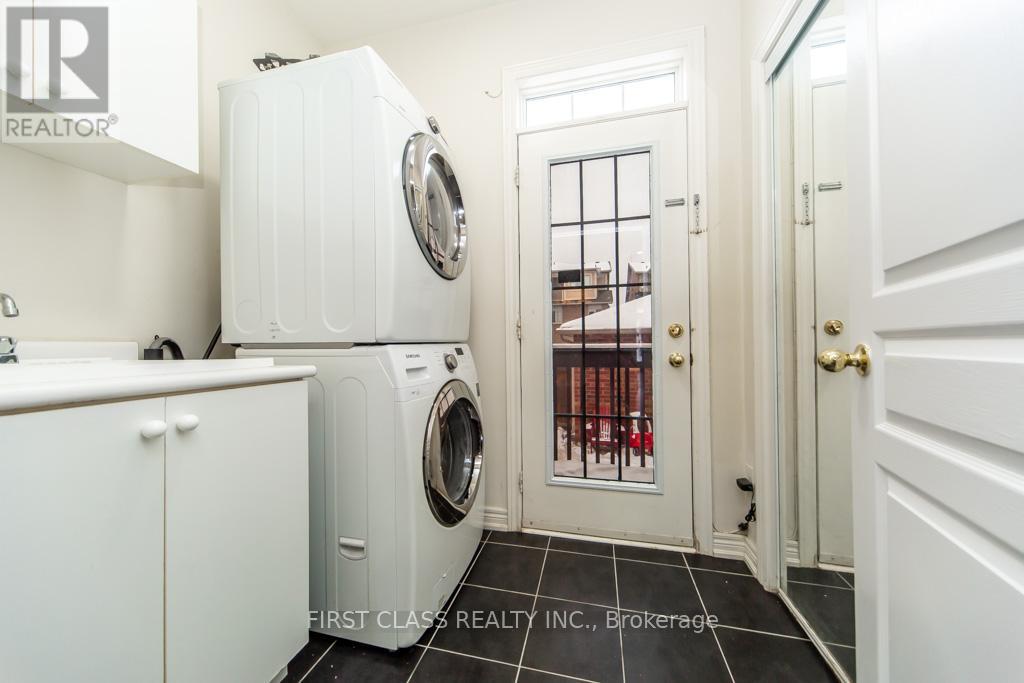 (Main) - 5355 Tenth Line W, Mississauga, Ontario  L5M 0V8 - Photo 21 - W12734524