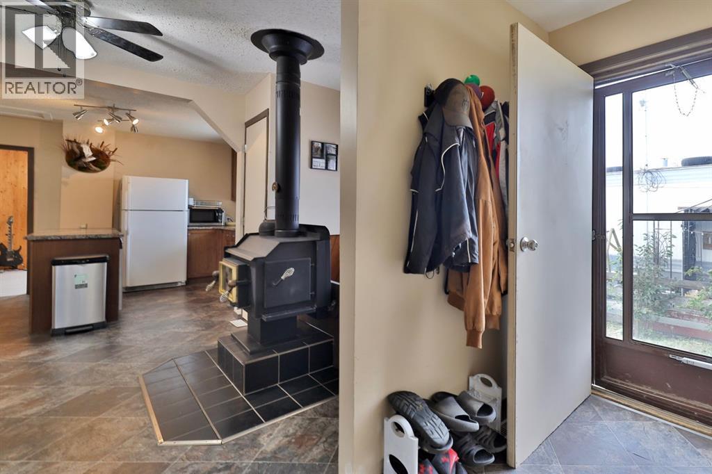 126 Alberta Street, New Norway, Alberta  T0B 3L0 - Photo 6 - A2263955