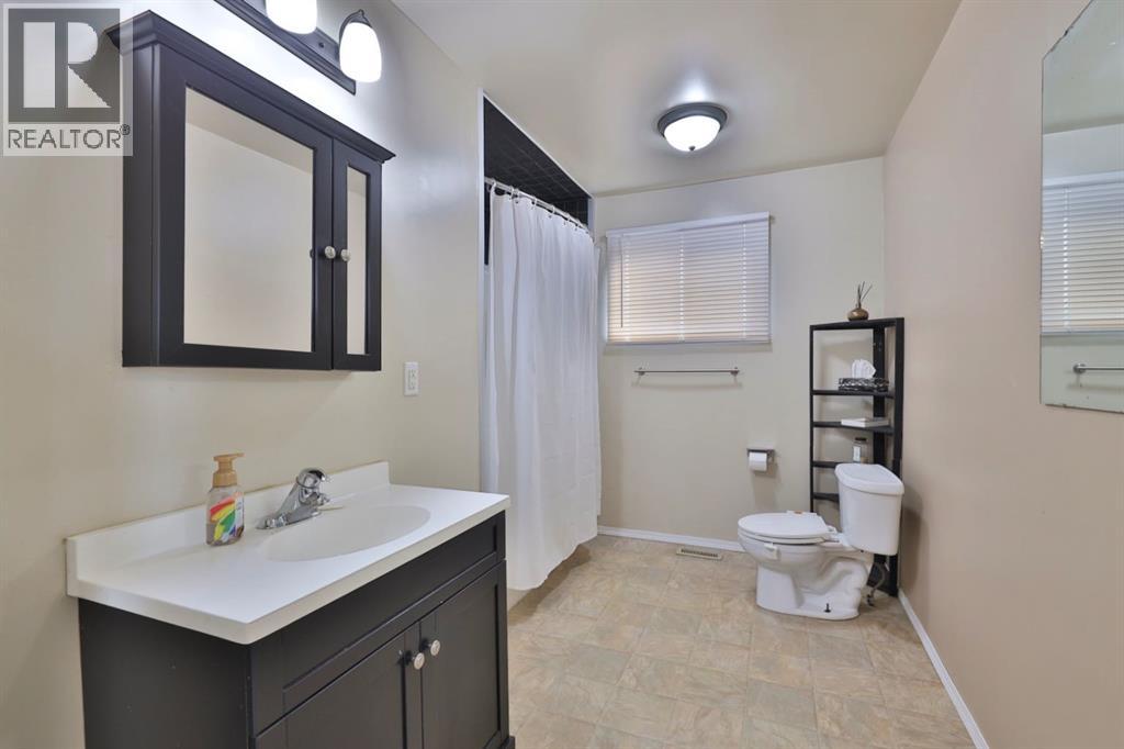 126 Alberta Street, New Norway, Alberta  T0B 3L0 - Photo 21 - A2263955