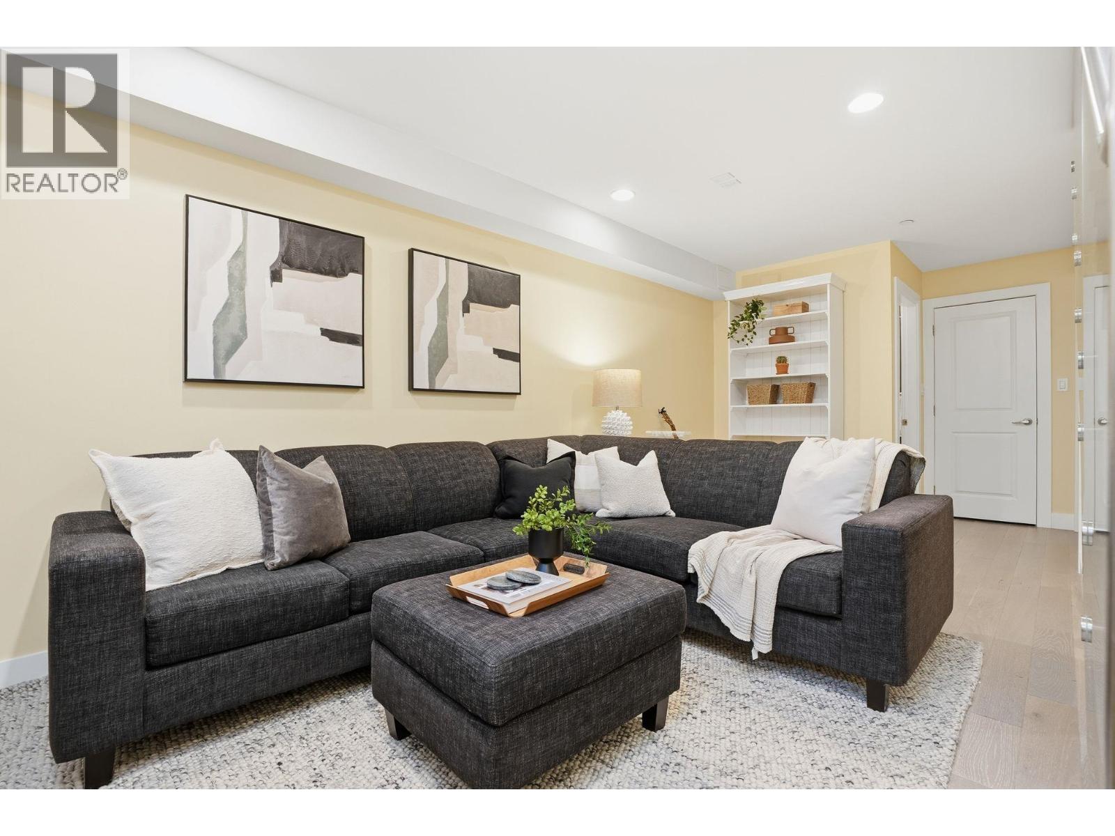 4 1851 Adanac Street, Vancouver, British Columbia  V5L 2E1 - Photo 28 - R3083986