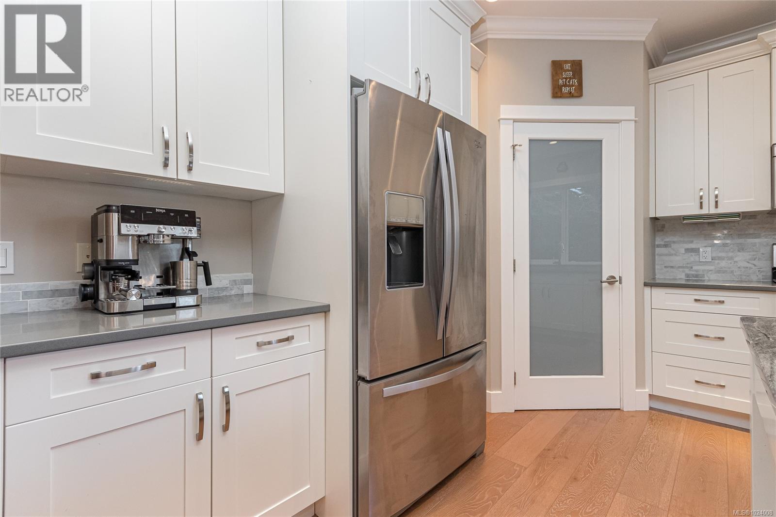 3649 Coleman Pl, Colwood, British Columbia  V9C 0H2 - Photo 16 - 1024008