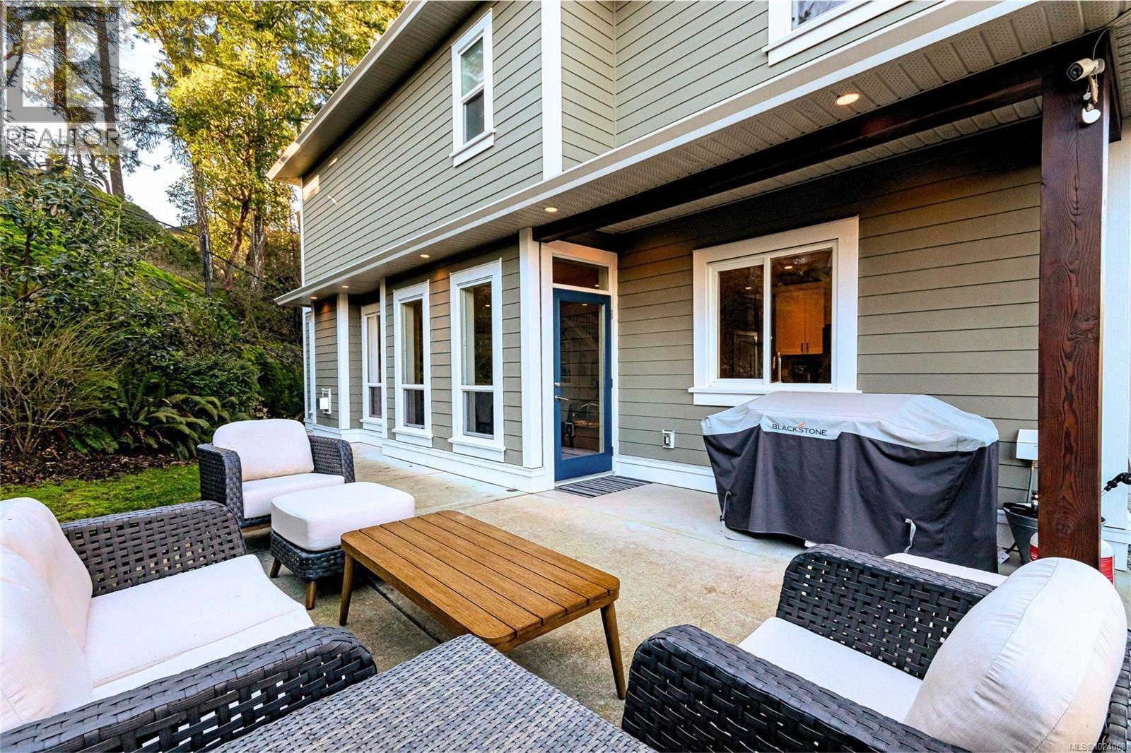 3649 Coleman Pl, Colwood, British Columbia  V9C 0H2 - Photo 35 - 1024008