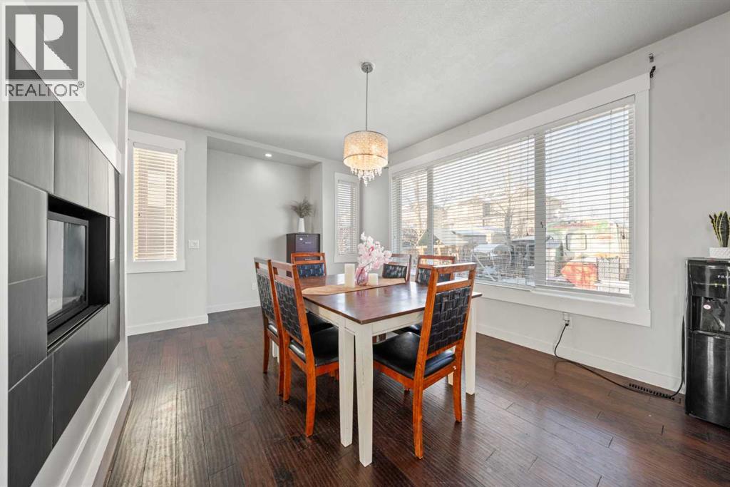 161 Rainbow Falls Glen, Chestermere, Alberta  T1X 0S5 - Photo 9 - A2273175