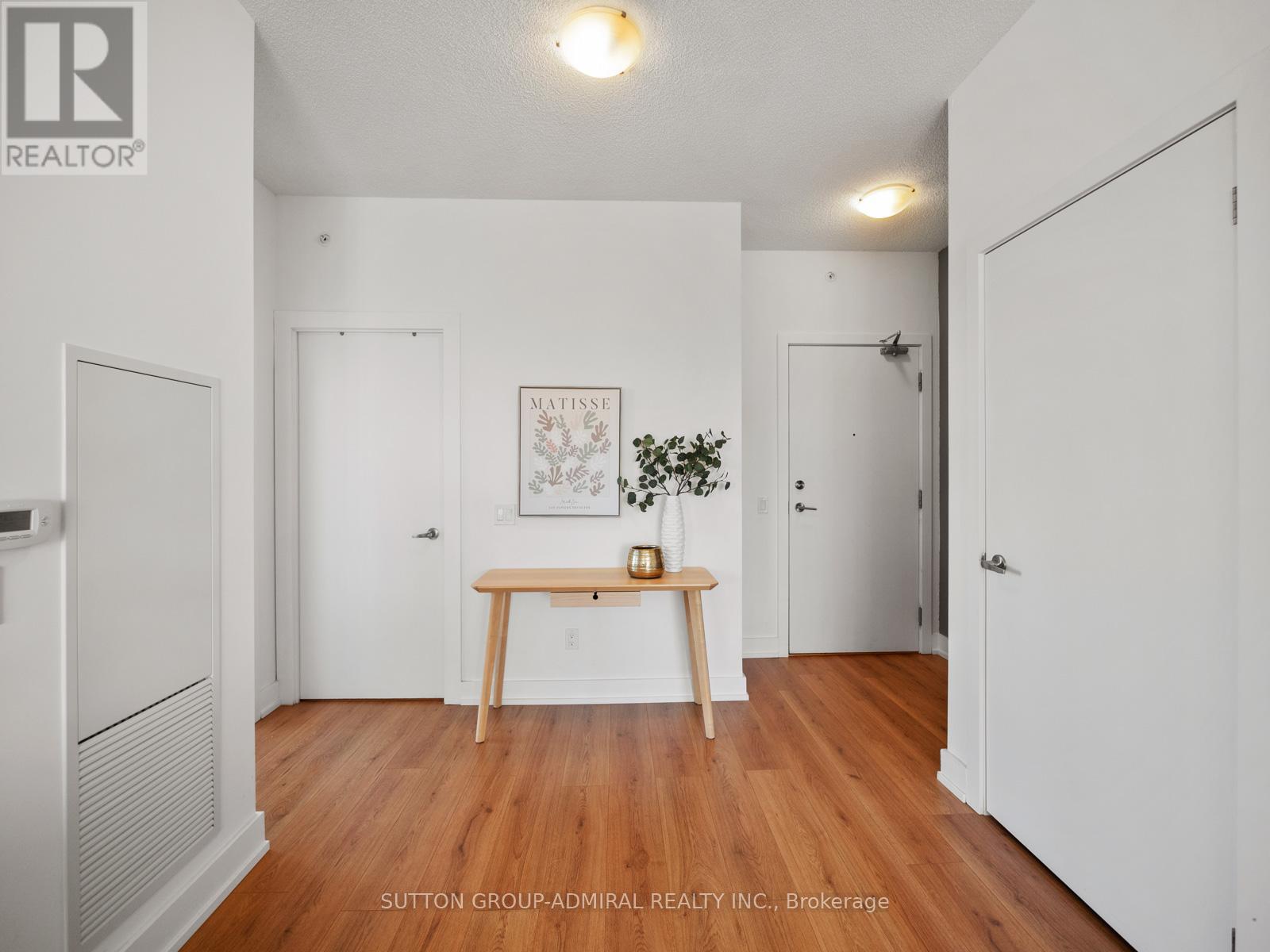 1005 - 128 Fairview Mall Drive, Toronto, Ontario  M2J 0E8 - Photo 7 - C12462387