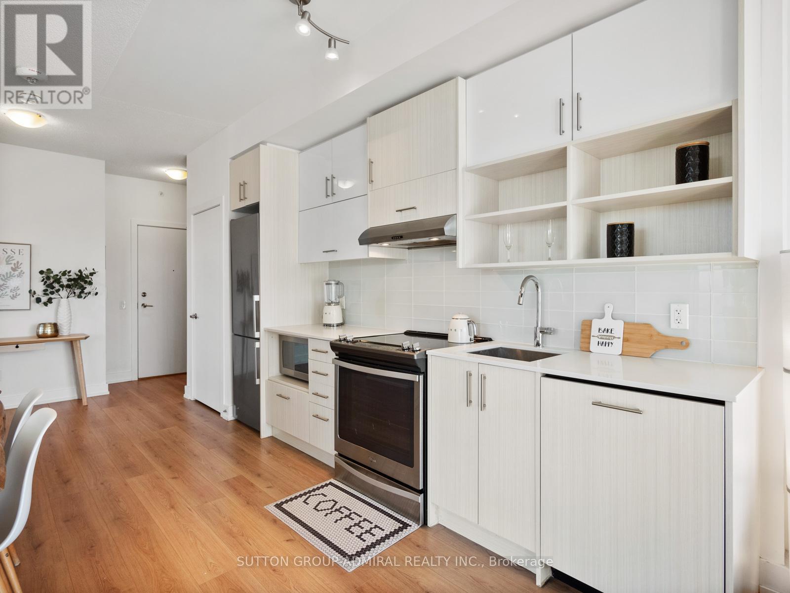 1005 - 128 Fairview Mall Drive, Toronto, Ontario  M2J 0E8 - Photo 13 - C12462387