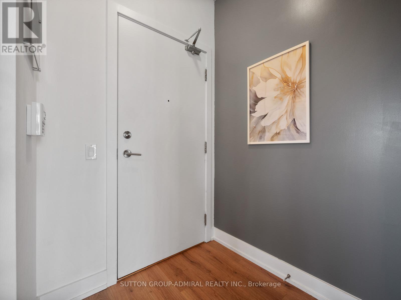 1005 - 128 Fairview Mall Drive, Toronto, Ontario  M2J 0E8 - Photo 6 - C12462387