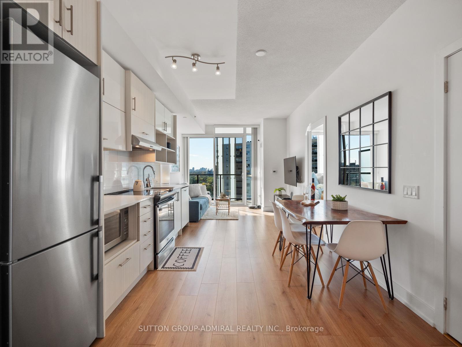 1005 - 128 Fairview Mall Drive, Toronto, Ontario  M2J 0E8 - Photo 9 - C12462387