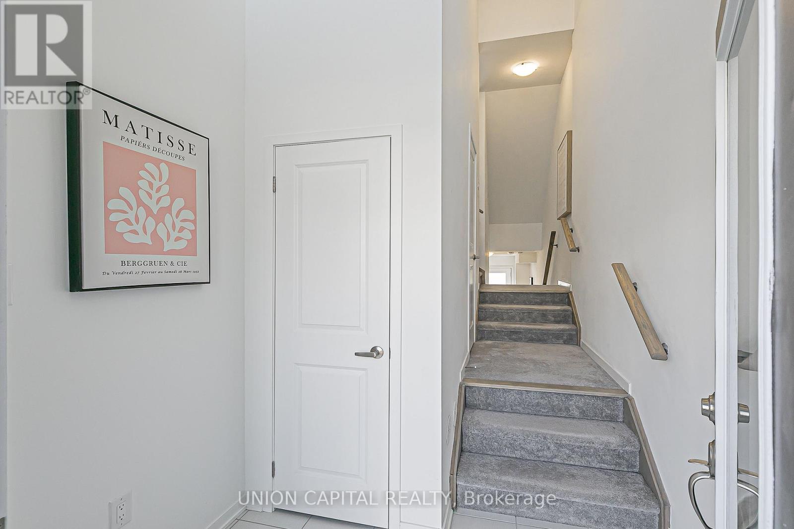 799 Stanstead Path, Oshawa, Ontario  L1K 3G4 - Photo 5 - E12444942