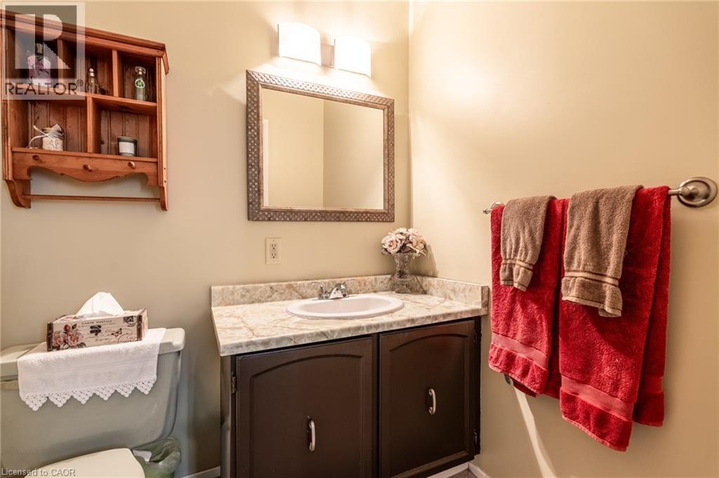 2301 Cavendish Drive Unit# 44, Burlington, Ontario  L7P 3M3 - Photo 16 - 40801306