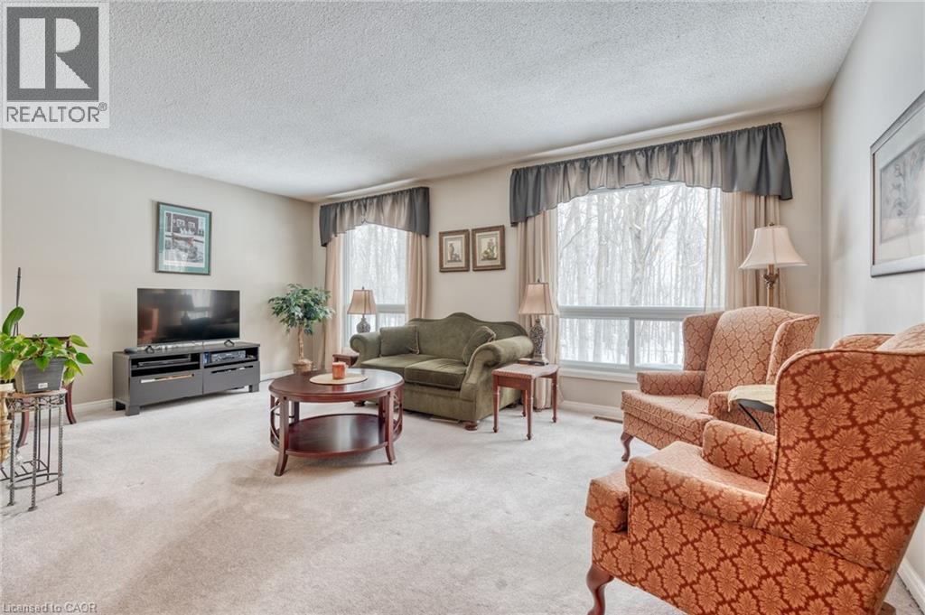 2301 Cavendish Drive Unit# 44, Burlington, Ontario  L7P 3M3 - Photo 6 - 40801306