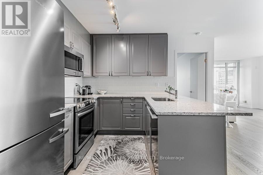 1810 - 381 Front Street W, Toronto, Ontario  M5V 3R8 - Photo 17 - C12734542