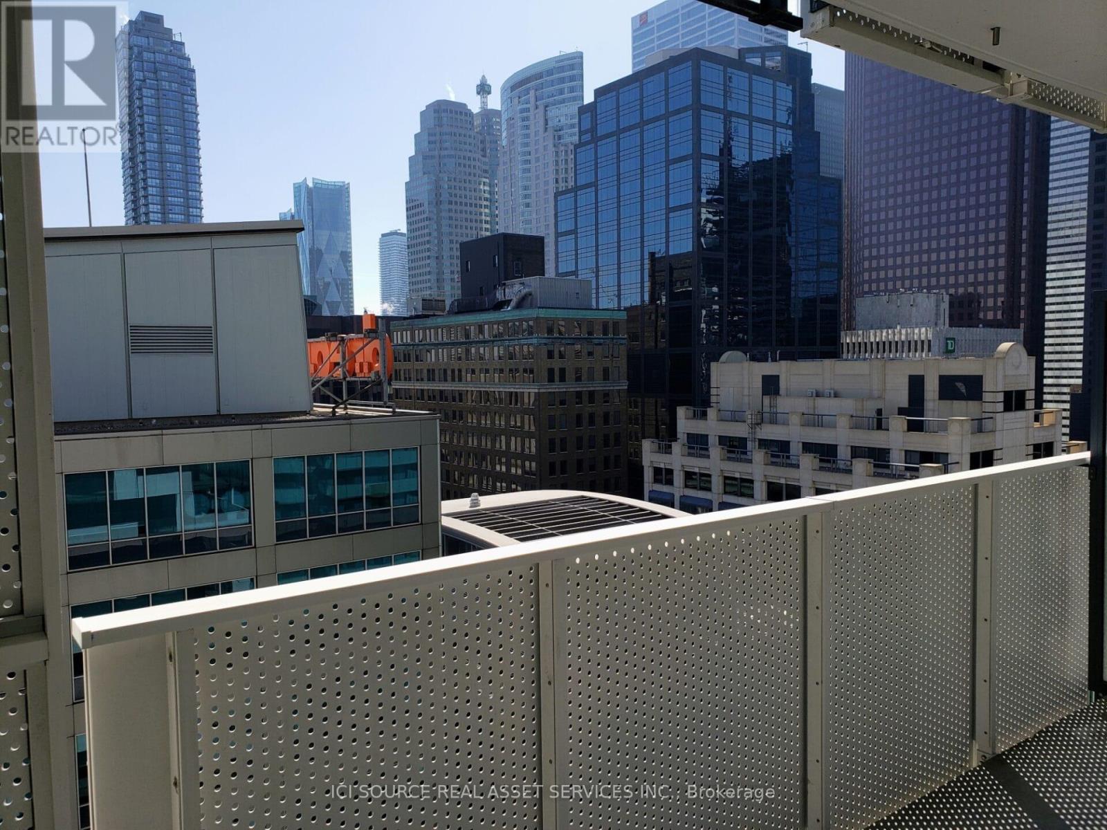 2004 - 25 Richmond Street E, Toronto, Ontario  M5C 0A6 - Photo 10 - C12734590